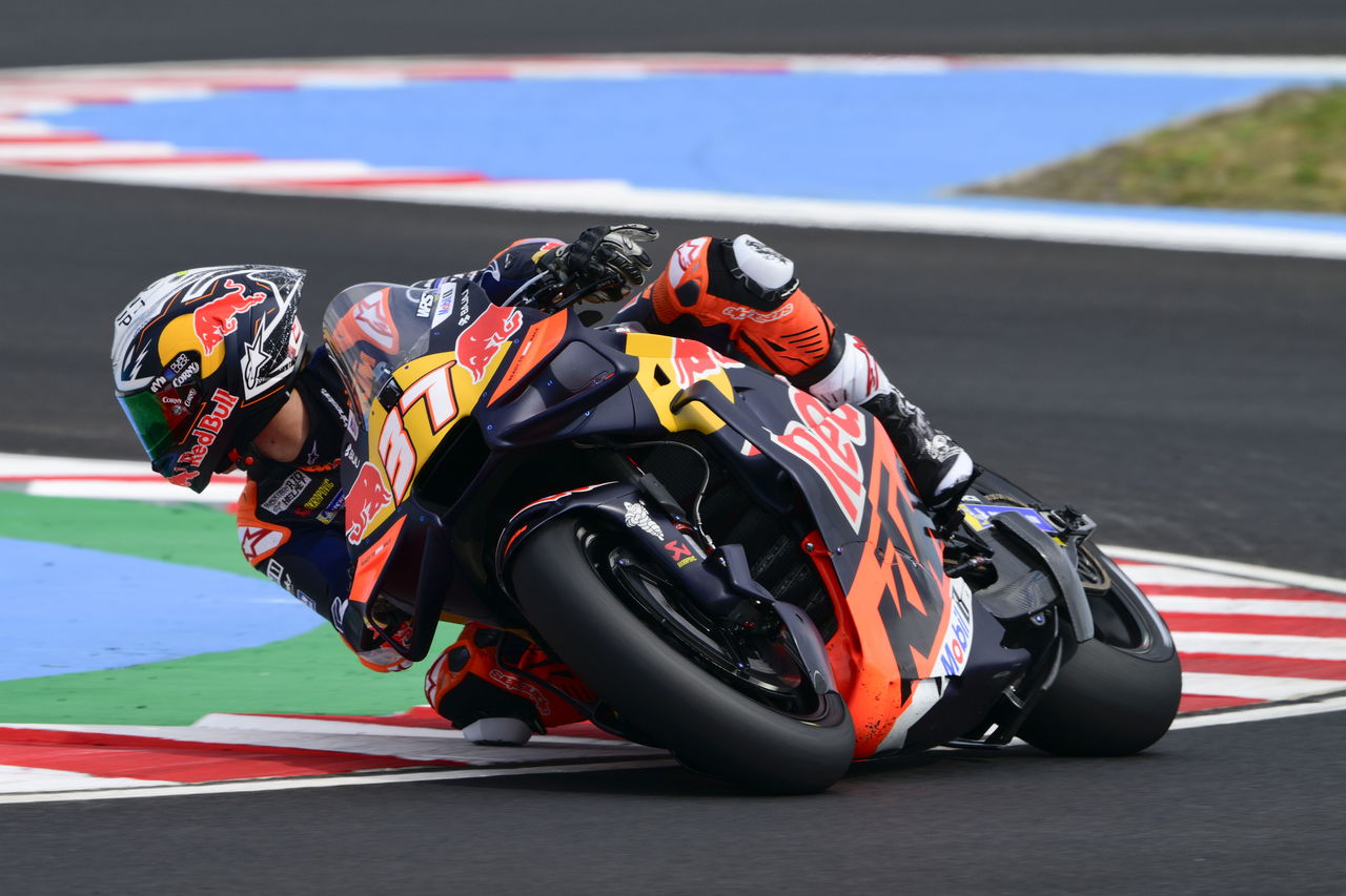 MotoGP és WorldSBK köridők összehasonlítva az új Balaton Park Versenypályán: Melyik a gyorsabb?