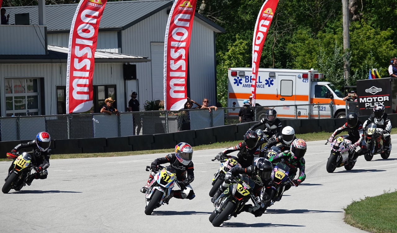 MotoAmerica Mini Kupa versenyzőinek szüleit letartóztatták droggal kapcsolatos ügyben 1 MotoAmerica Mini Kupa versenyzőinek szüleit letartóztatták droggal kapcsolatos ügyben
