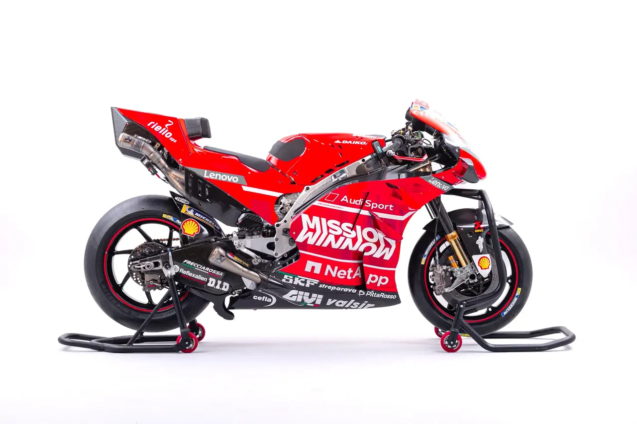 Ducati GP19 Desmosedici Factory MotoGP motor keresi új gazdáját egy aukción! 1 Ducati GP19 Desmosedici Factory MotoGP motor keresi új gazdáját egy aukción!