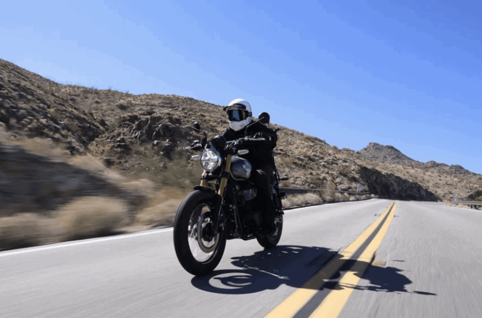Royal Enfield: Új modellek a 0% THM-es 50/50 finanszírozásban! 3 Royal Enfield: Új modellek a 0% THM-es 50/50 finanszírozásban!