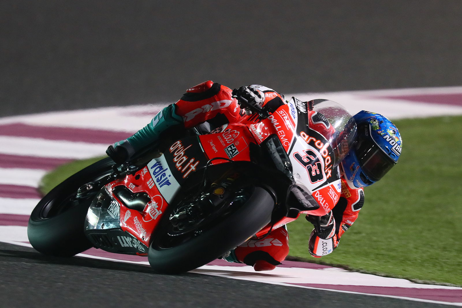 Melandri világbajnoki motorja árverésre kerül! 2 Melandri világbajnoki motorja árverésre kerül!