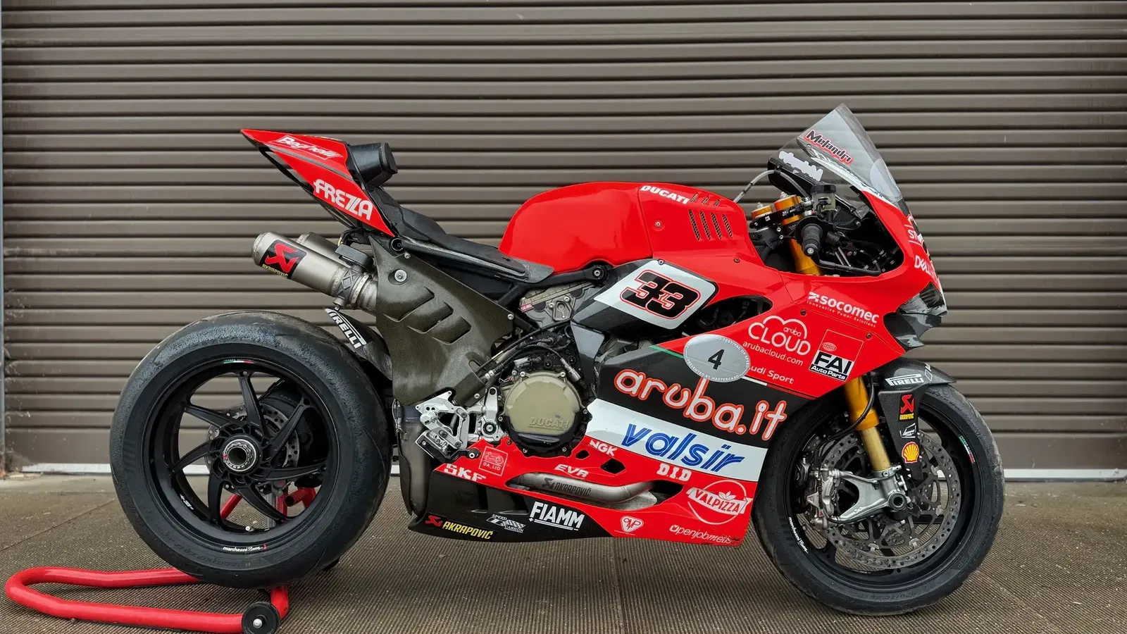 Melandri világbajnoki motorja árverésre kerül! 1 Melandri világbajnoki motorja árverésre kerül!