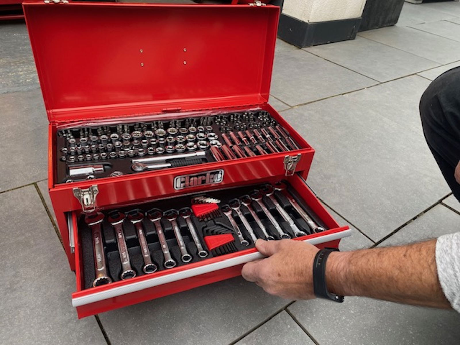 Clarke CHT862: 235 darabos szerszámkészlet tesztje!