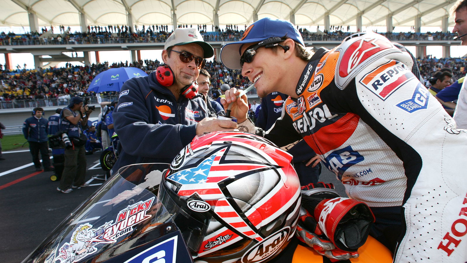 Arai RX-7V Evo Nicky Hayden sisak: Spórolj 200 fontot!