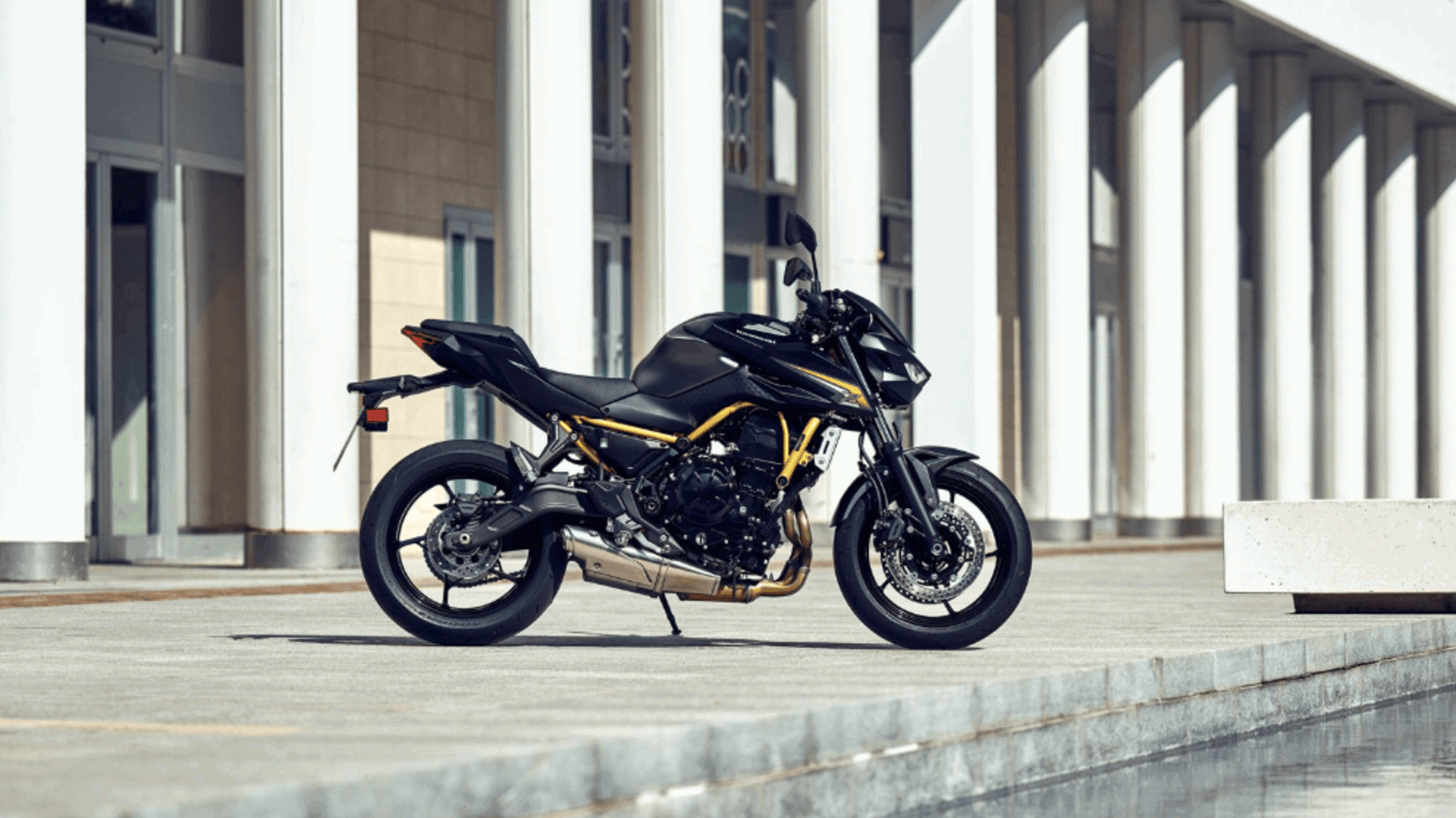 Megérkezett az új Kawasaki Z650 S: friss technológia és ergonomikus fejlesztések! 1 Megérkezett az új Kawasaki Z650 S: friss technológia és ergonomikus fejlesztések!