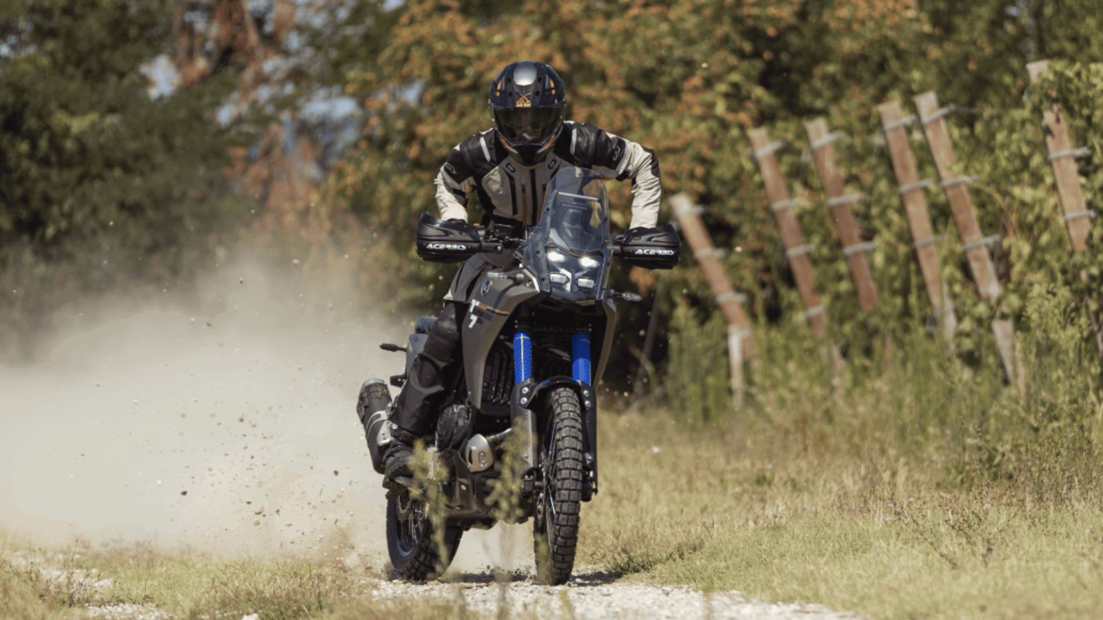 Új kalandtúra felszerelések az Acerbis-től: Rally Pro, Race és Race Mesh kollekciók érkeztek! 1 Új kalandtúra felszerelések az Acerbis-től: Rally Pro, Race és Race Mesh kollekciók érkeztek!