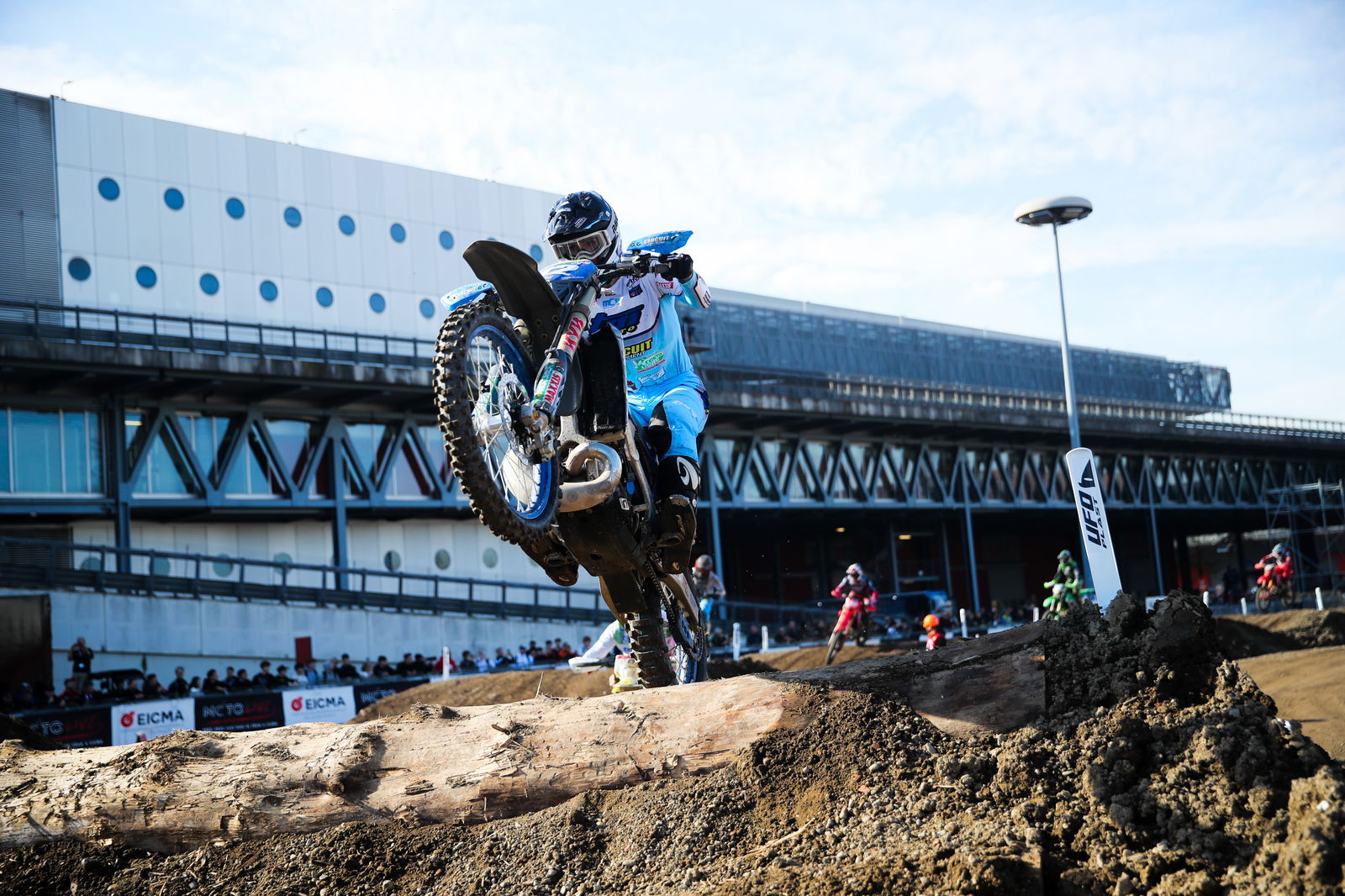 EICMA 2025: Rekordot döntött 600,000 látogatóval!