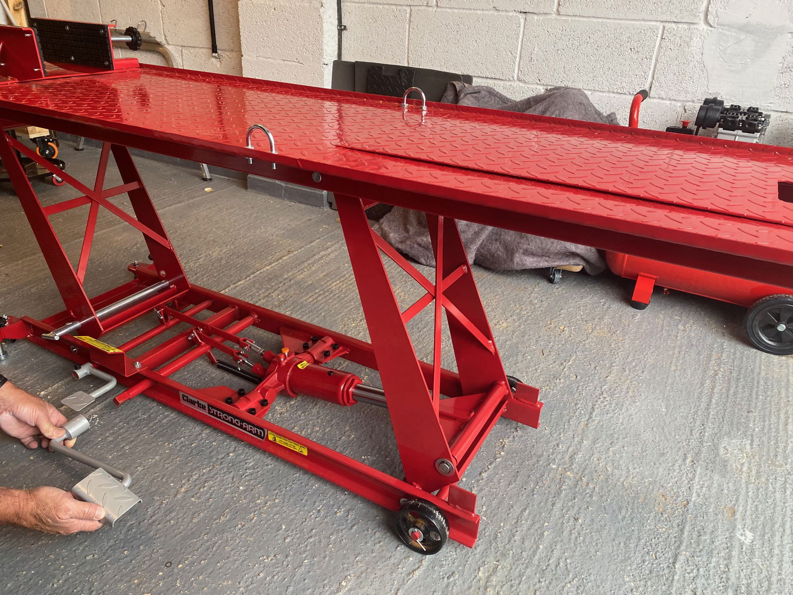 CML7 Hidraulikus Kerékpáremelő: Próbáld ki most! 3 CML7 Hidraulikus Kerékpáremelő: Próbáld ki most!