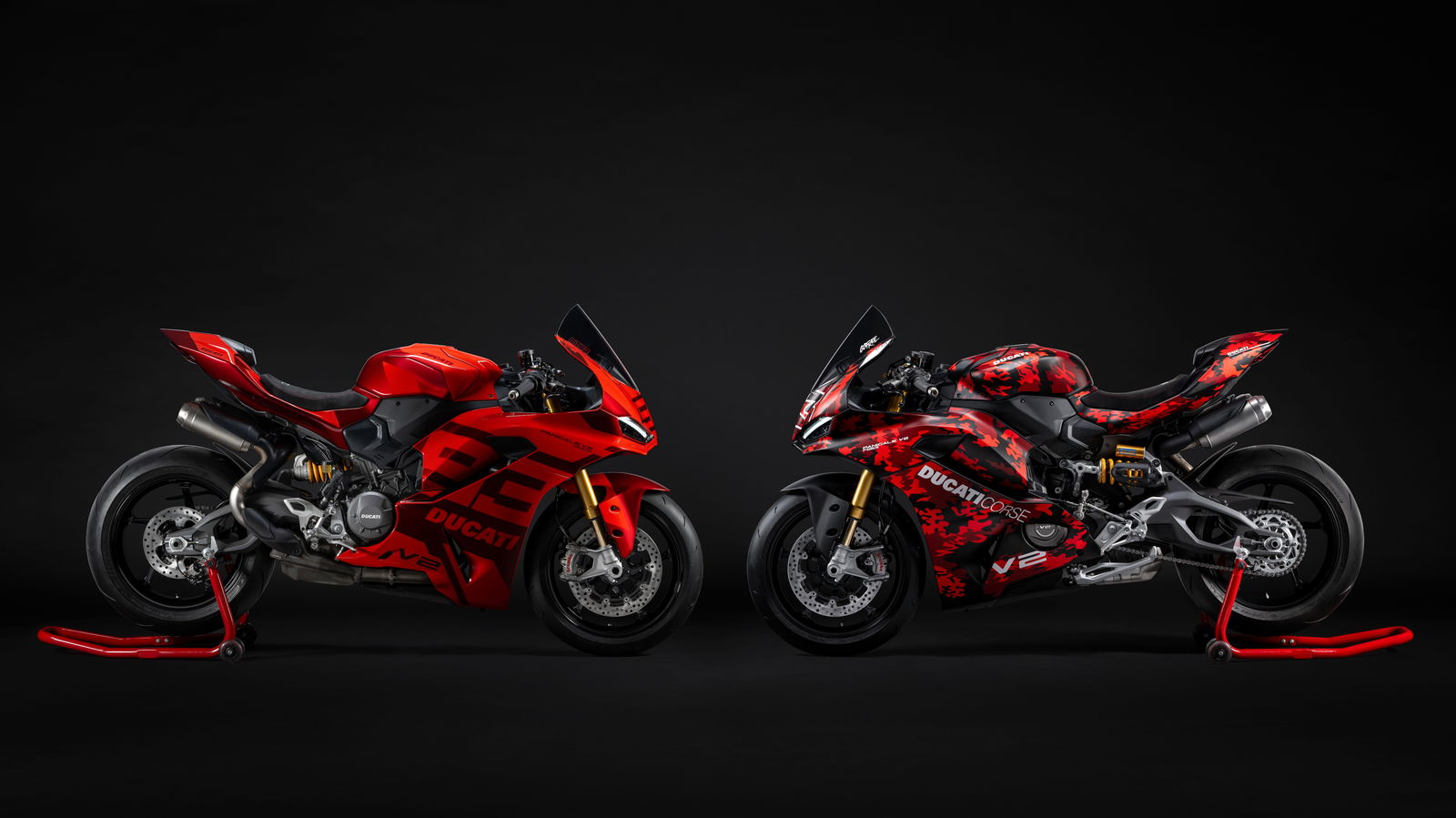 Ducati: Megérkezett a sárga 2026-os Panigale V2 S! 3 Ducati: Megérkezett a sárga 2026-os Panigale V2 S!